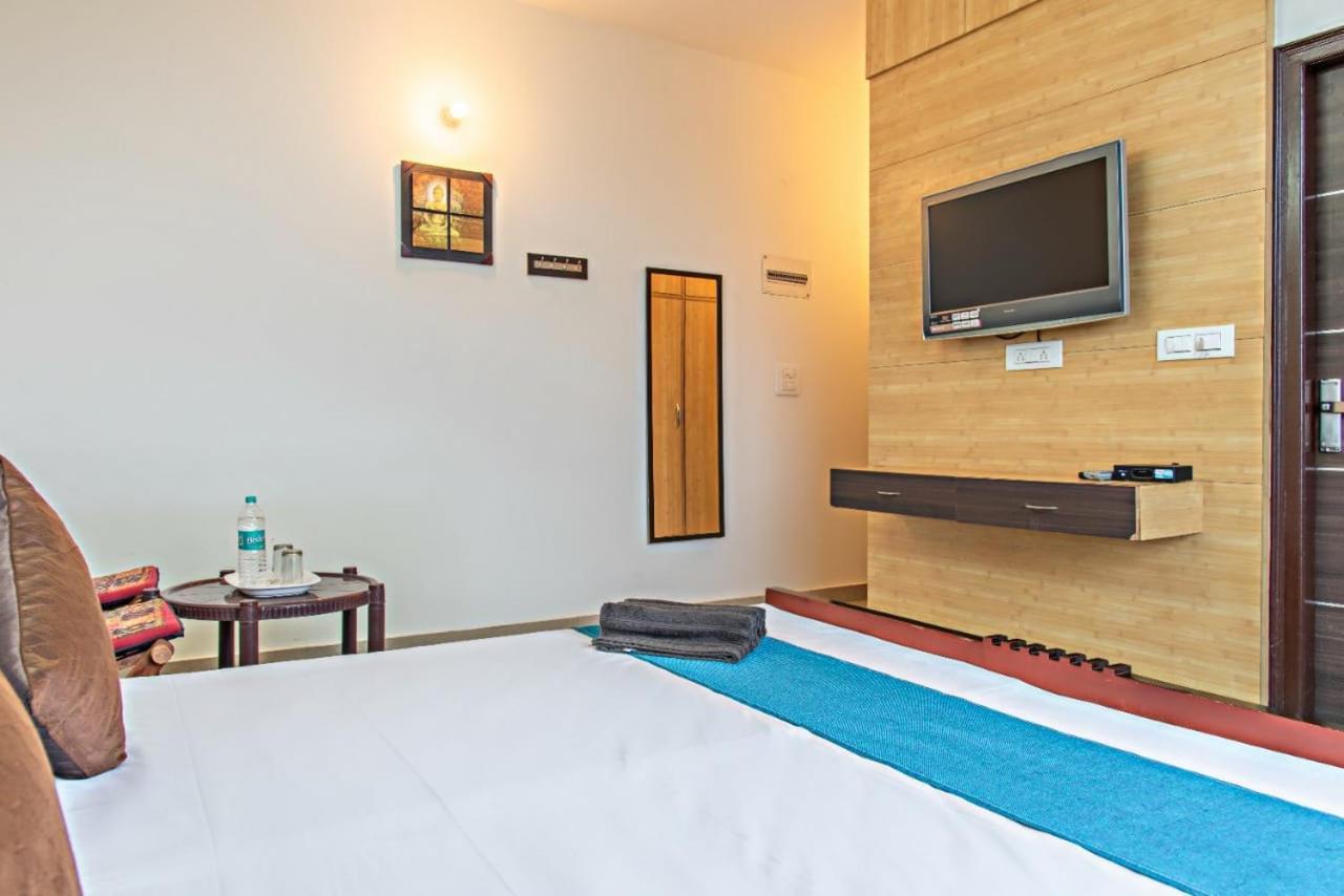 The Western Heights I Serviced Apartments I Pvt Balcony I Lift I Peacefull Area I Family Accomodation I Kasauli I By Exotic Stays Exterior foto